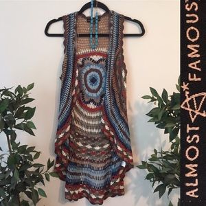 Almost Famous NWT Festival Crochet Size M